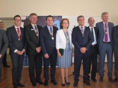 ЧЕЗ участва в дуално обучение по електротехника