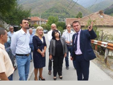 ЧЕЗ вложи 200 хил. лв. в електрозахранването на община Мездра