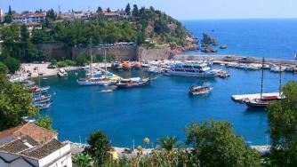 Руснаците се завръщат в Турция