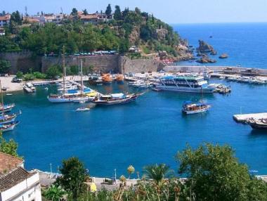 Руснаците се завръщат в Турция