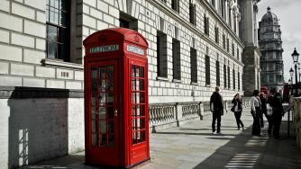 Телефонните кабини в Лондон заживяват нов живот