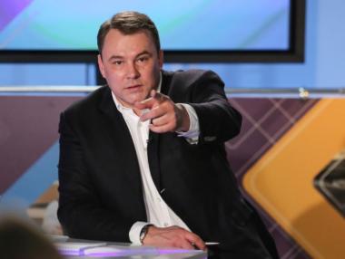 Толстой може да получи забрана за влизане в България