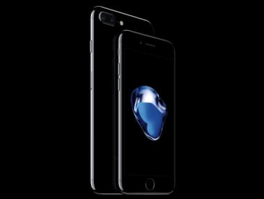 Опашки за първите iPhone 7 у нас
