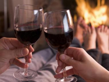 Доброволци тестват ползите от червеното вино