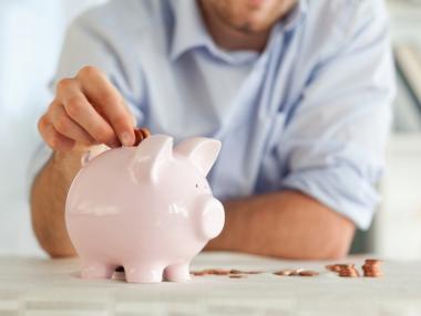 Българите имат най-малко спестявания от целия ЕС