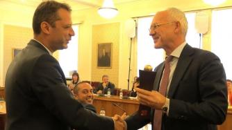 Трима депутати с награда „Икономика на светло“