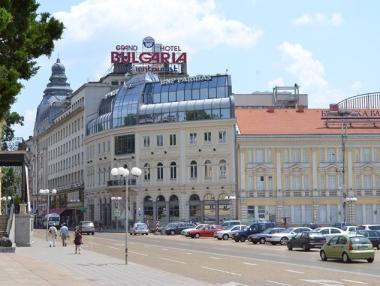 Продадоха голям столичен хотел