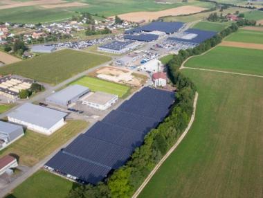 Откриха най-голямата фотоволтаична централа в Швейцария