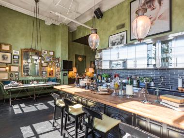 Джони Деп продава 5 апартамента в Лос Анджелис