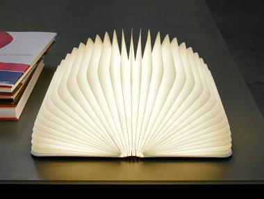 Креативни лампи и полилеи