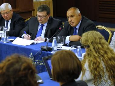 Контрабандата на цигари най-ниска от 9 г.