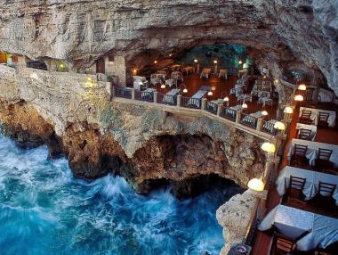 10 уникални ресторанта, които трябва да посетите