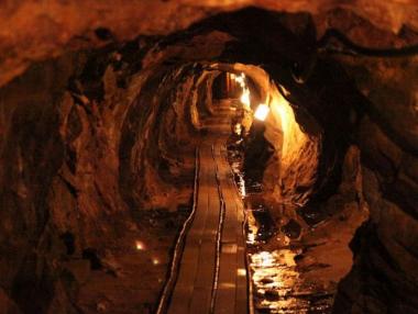 Държавата ще търси работа на съкратените работници от мините на Ковачки