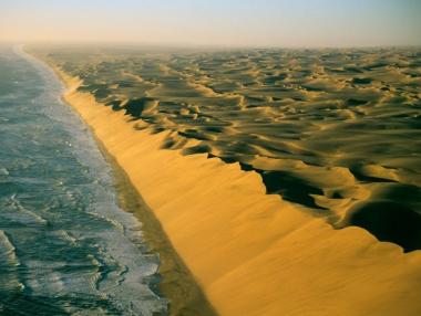 10 спиращи дъха пустини