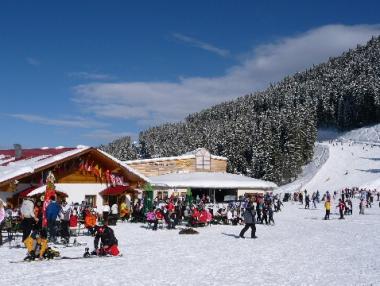 Банско търси 5000 работници за зимния сезон