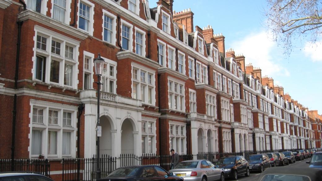 Цените на имотите в Лондон продължават да падат