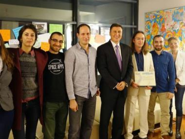 Годишна стипендия от 8000 лв. за млад български учен