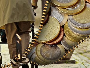 За 8 години разходите за пенсии се увеличават с 80%