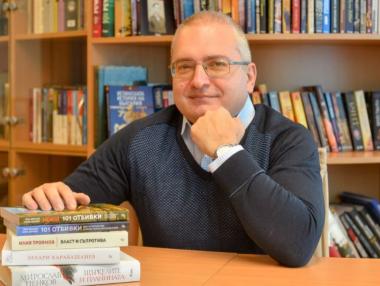 Харчим под 1 долар за книги месечно