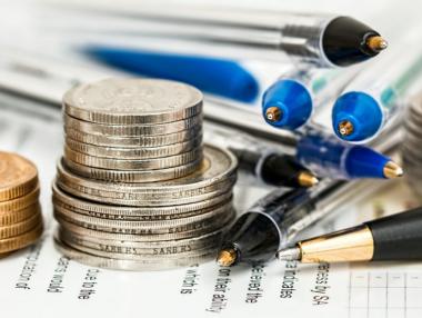 Расте разликата между лихвите по кредити и депозити за домакинствата