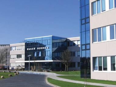 GE преговаря за придобиване на фирма за петролни услуги