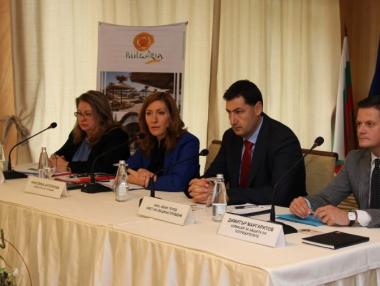 Очакваме 800 хил. чужди туристи в първите зимни месеци