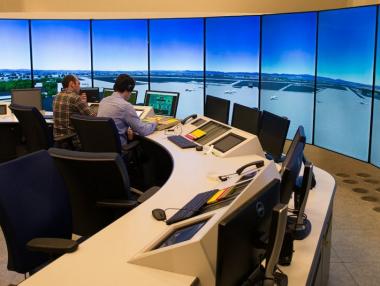 Над 400 кандидати за ръководители на полети в BULATSA