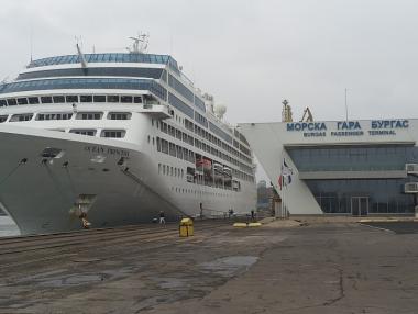 Круизен маршрут ще свързва Бургас и Одеса
