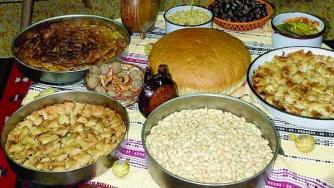 Започват Коледните пости