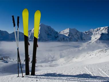 Алпийските курорти откриват сезона месец по-рано