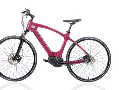 Българи създадоха дървен електрически велосипед