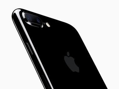 Руснаци създадоха брониран iPhone 7
