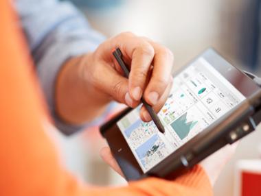 Microsoft Dynamics 365 – новите дрехи на бизнеса