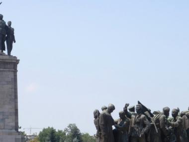 Забраната на комунистическите символи бе приета на първо четене