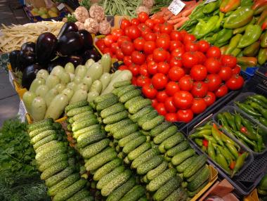 Държавата губи стотици милиони от нелегалната търговия със зеленчуци