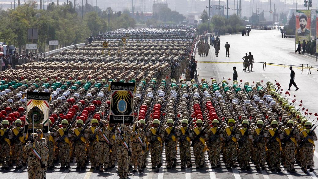 Иран създава военни бази в чужбина