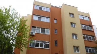 Правителството одобри 1 млрд. лв. за саниране, обеща още един