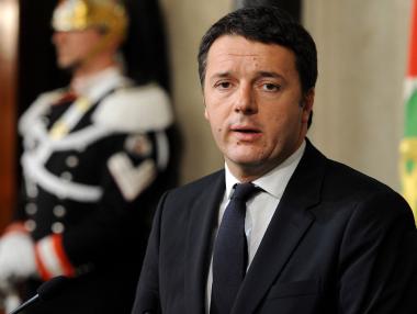 Референдумът остави Италия без премиер