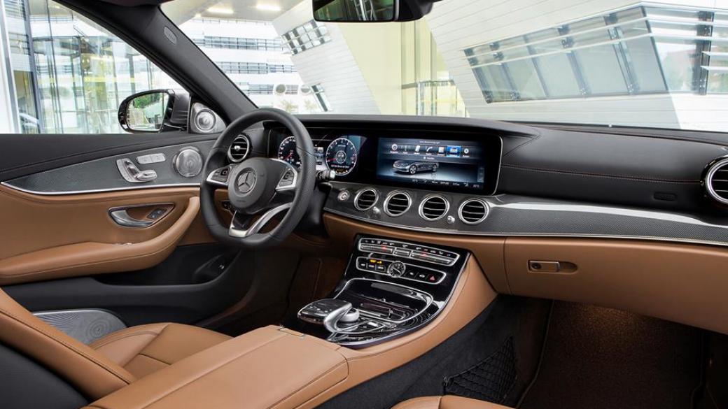 Смартфонът става ключ за новата Е-класа на Mercedes-Benz