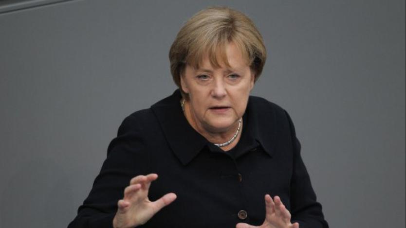Меркел подкрепи забрана на бурките