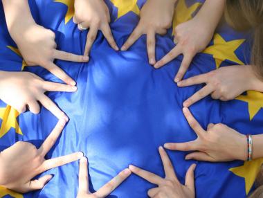 Еврокомисията предлага мерки за насърчаване на младежката заетост