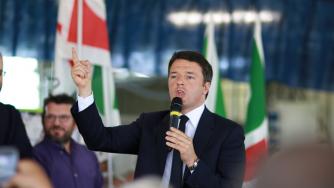 Матео Ренци подаде оставка официално