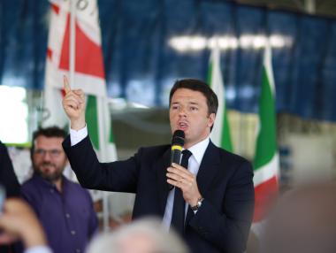 Матео Ренци подаде оставка официално