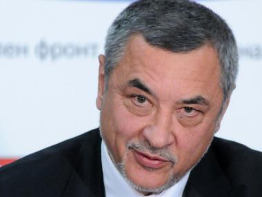 „Нека Борисов се оттегли от политиката и да стане като Ахмед Доган“