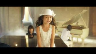 Disney избра Крисия да пее в „Замръзналото кралство“