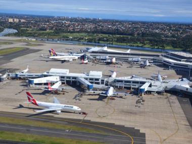 Сидни строи второ летище