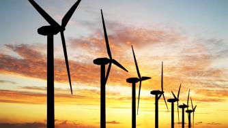 Apple влиза в бизнеса с вятърна енергия