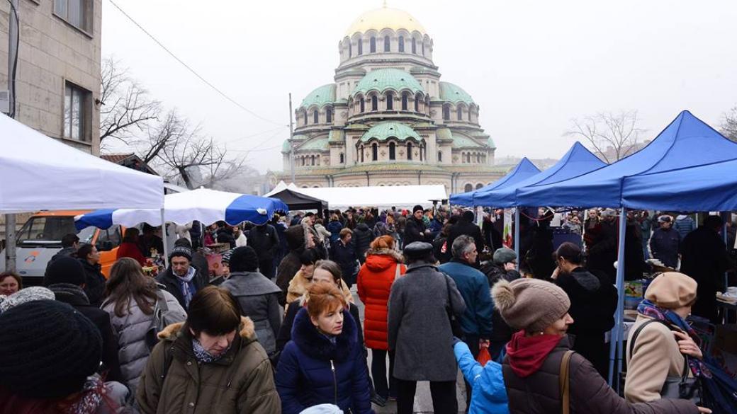 Откриват Коледен фермерски пазар в центъра на София