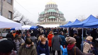 Откриват Коледен фермерски пазар в центъра на София
