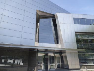 IBM ще отвори още 25 хил. работни места